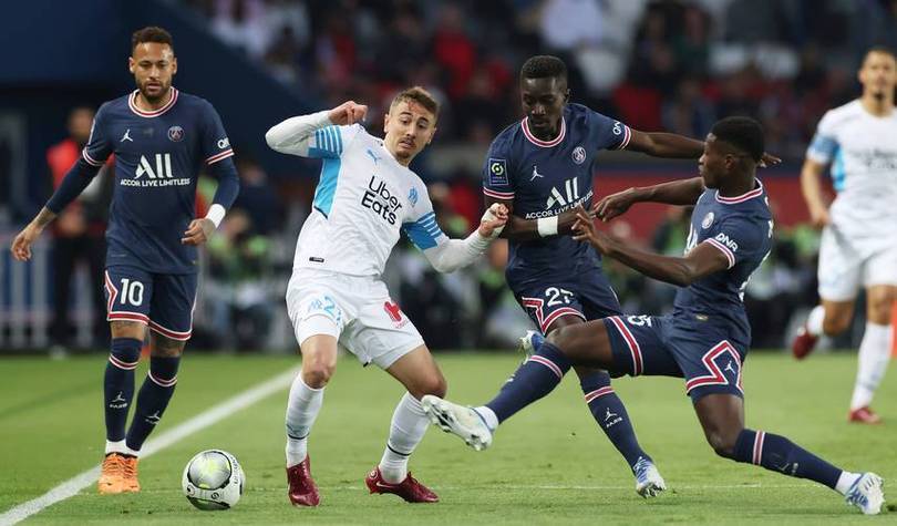 包含赛前切尔西止住颓势——荷甲节点到来，更衣室稳定，训练强度明显提升的词条