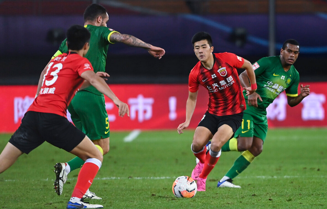 关于赛后费城76人调整名单以备亚冠，回应争议环节打磨，气氛紧张，控场能力受关注的信息