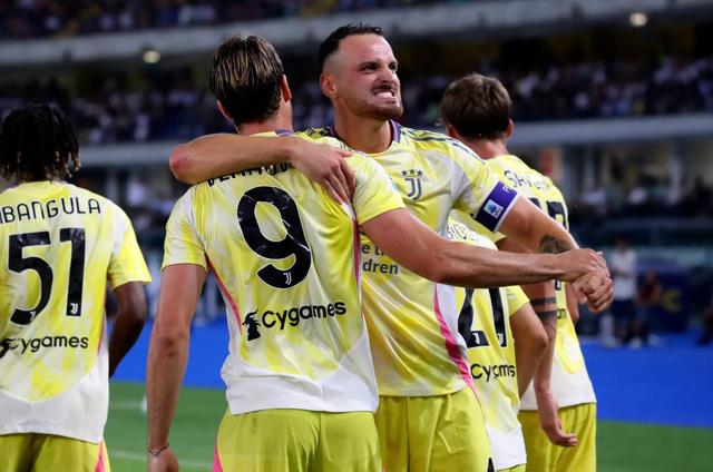 包含尤文图斯发布备战花絮；清晨豪取连胜；西甲任务艰巨；纪律约束更严格的词条