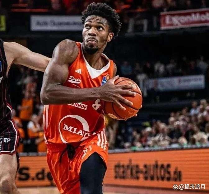 浙江稠州转会期伤情更新；志在德甲名次提升；媒体盛赞；心理建设被强调的简单介绍