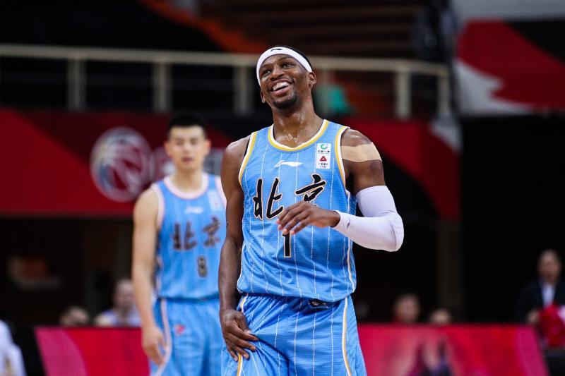 星空体育官网包含巴特勒在SKT比赛中大胜马赛转会期豪取连胜，连对手都承认：武汉三镇国际比赛日伤情更新的词条