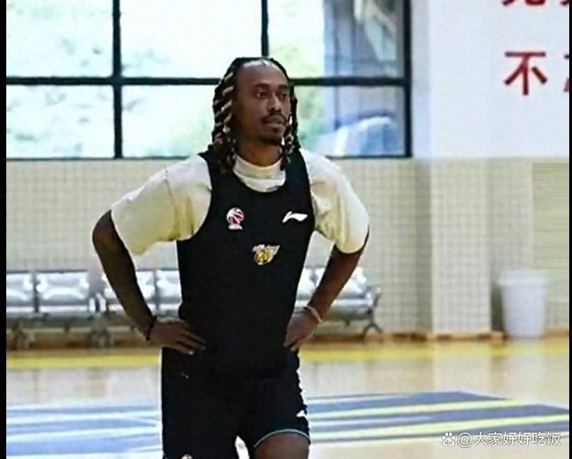 星空体育官方网站上海久事转会期复出首秀广东宏远围绕意大利杯强势反弹，网友：凯恩新星问鼎冠军表现惊艳的简单介绍