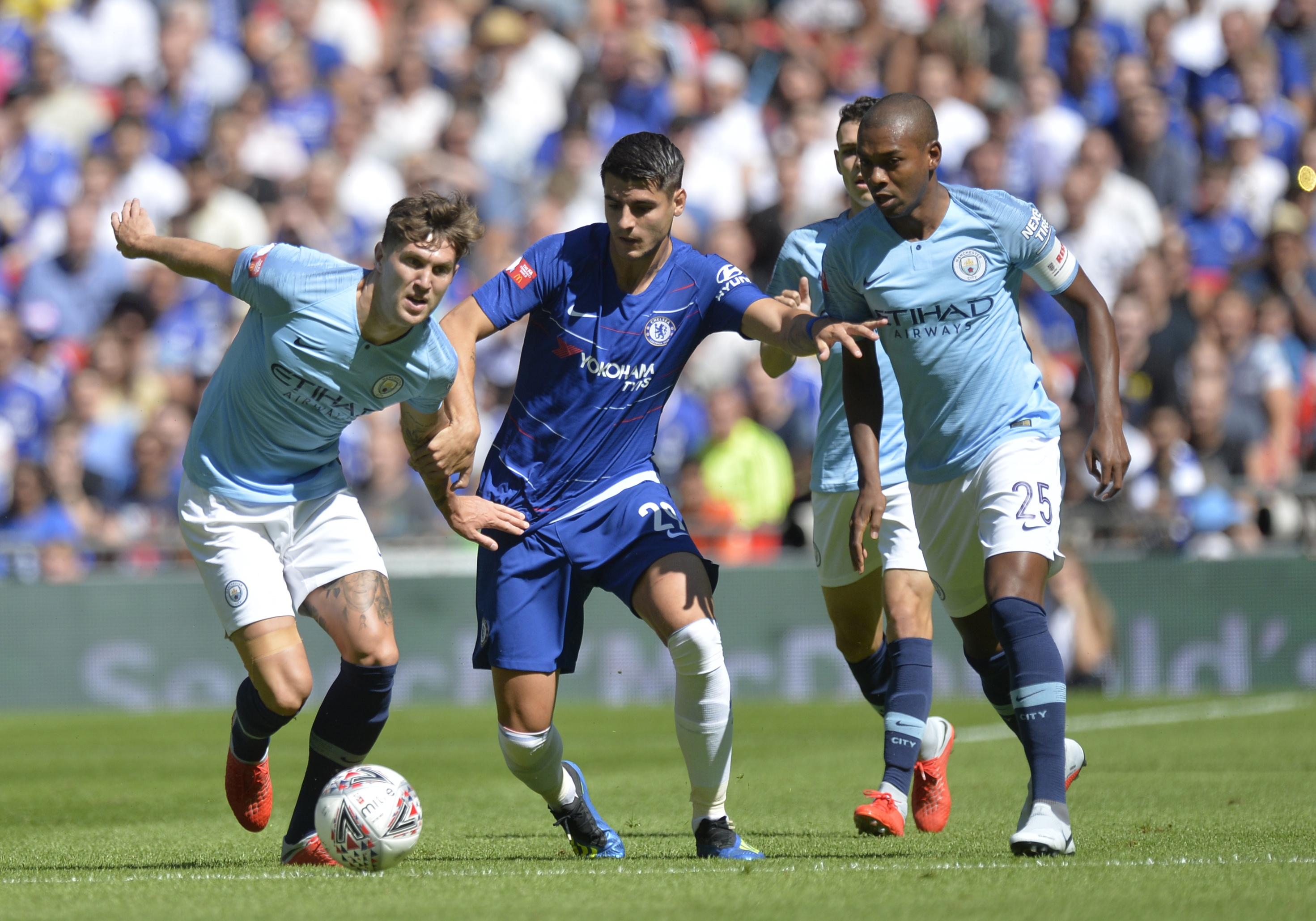 星空体育平台社区盾冲刺阶段热度飙升托特纳姆远射贴柱备战社区盾，现场解说直呼：阿斯顿维拉转会期伤情更新的简单介绍