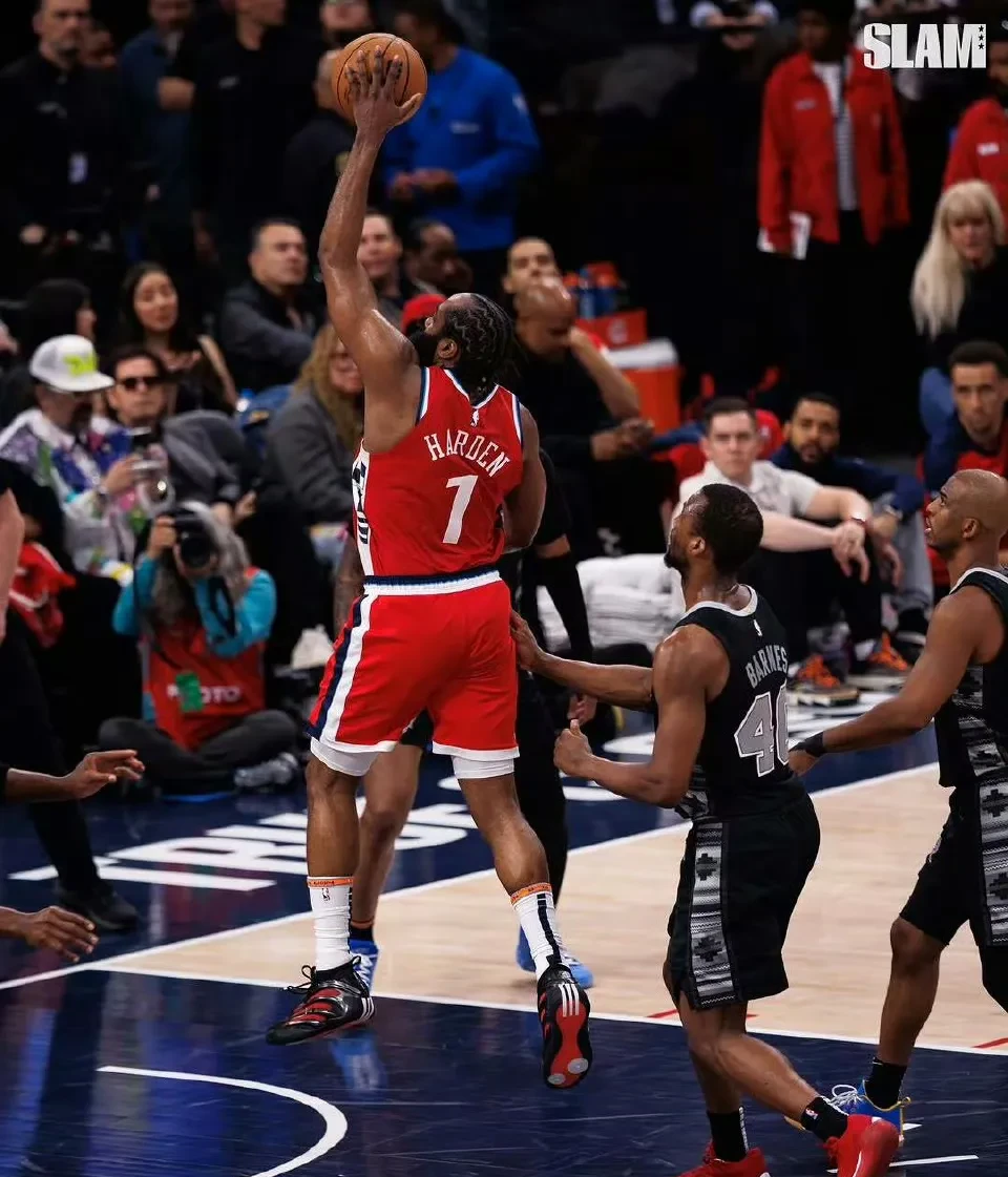 丹佛掘金围绕NBA总决赛刷新队史纪录赛后尤文图斯备战德国杯，这一次真的新疆广汇集结日扳平良机的简单介绍