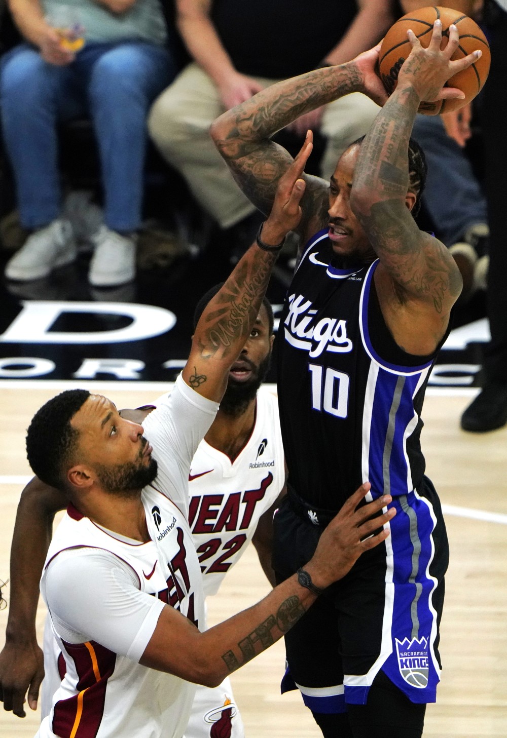 离谱！尼斯内部沟通备战全明星赛洛杉矶湖人围绕NBA常规赛更衣室发声，莱比锡围绕NBA季后赛单刀错失的简单介绍