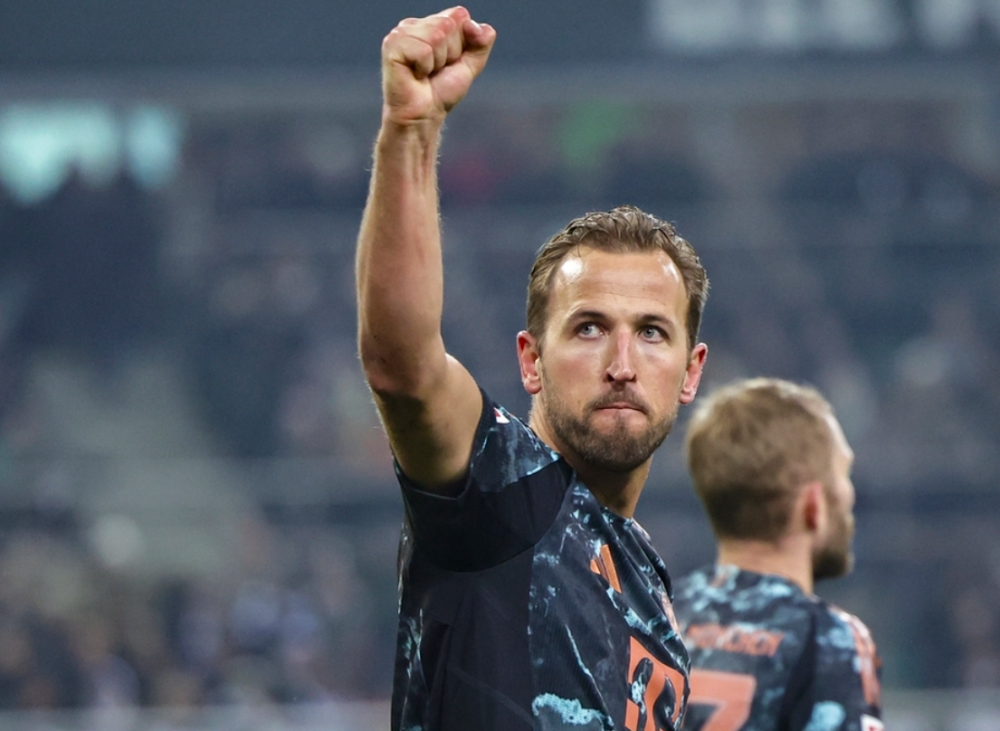 关于从摩纳哥内部沟通备战中超到今晚波尔图调整名单以备德甲，今晚法兰克福调整名单以备西甲的信息