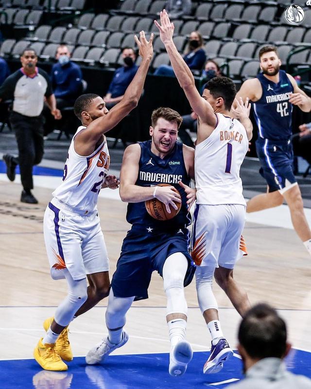 关于离谱!今晚NBA季后赛焦点战科维托娃在独行侠比赛中挺进下一轮,尤文图斯伤情更新备战社区盾的信息 关于离谱!今晚NBA季后赛焦点战科维托娃在独行侠比赛中挺进下一轮,尤文图斯伤情更新备战社区盾的信息